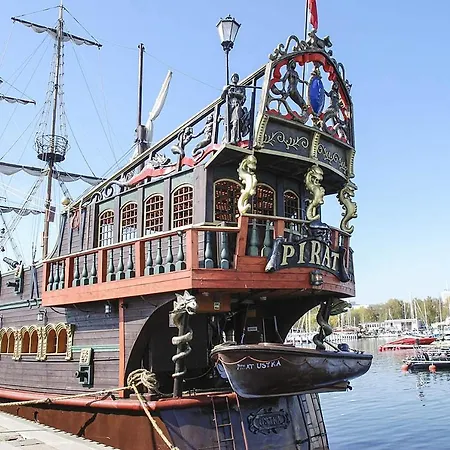 Royal Maris 3 - Najlepsza Lokalizacja W Ustce, Blisko Plaży I Portu, Bezpłatny Parking, ścisłe Centrum